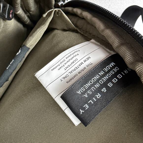 Briggs & Riley HTA Crossbody Bag Black RFID Travel Zip Pockets Lightweight - Picture 11 of 16